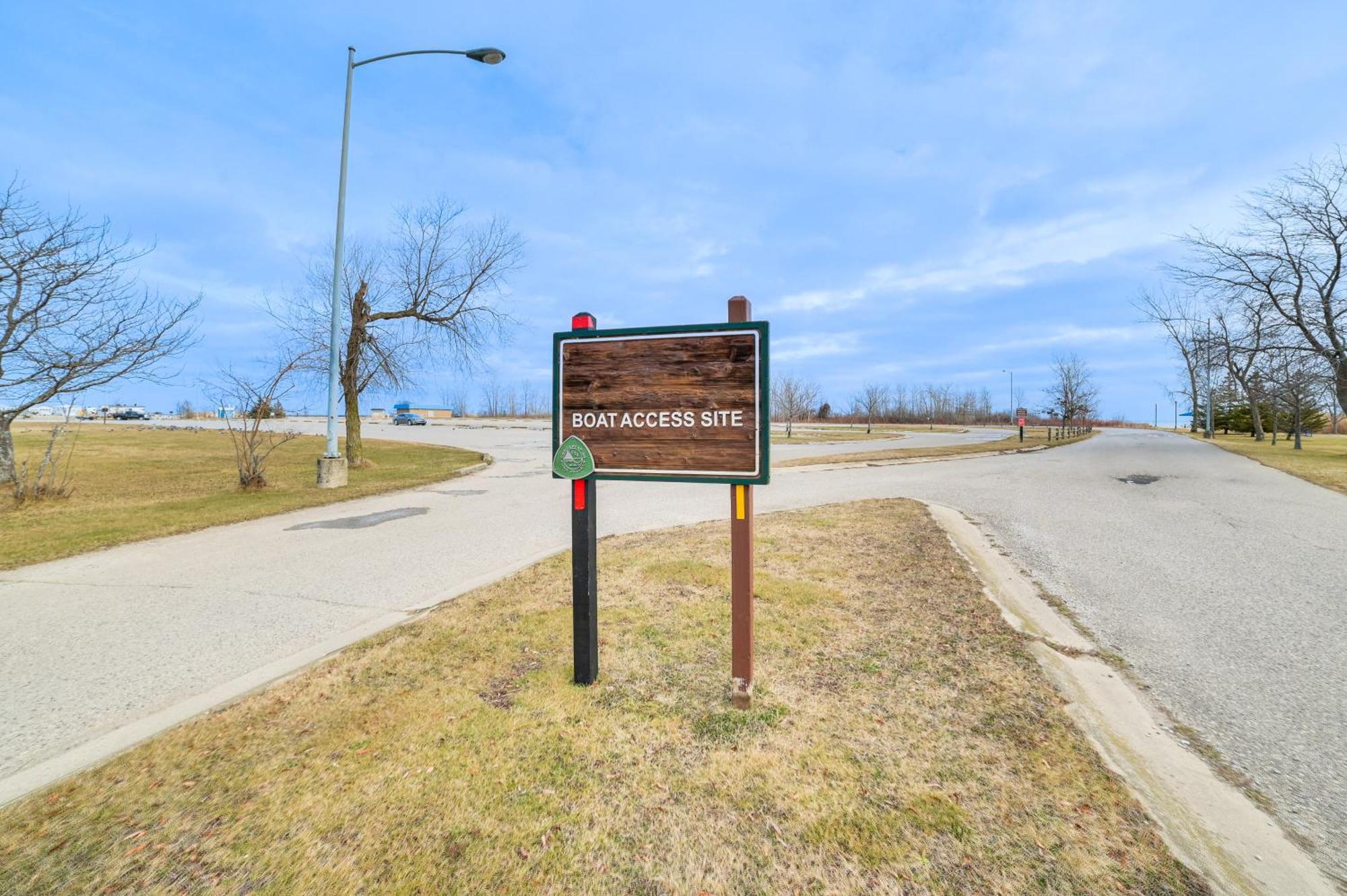 Scenic Evans Hideaway Steps To Lake Huron! Oscoda 외부 사진