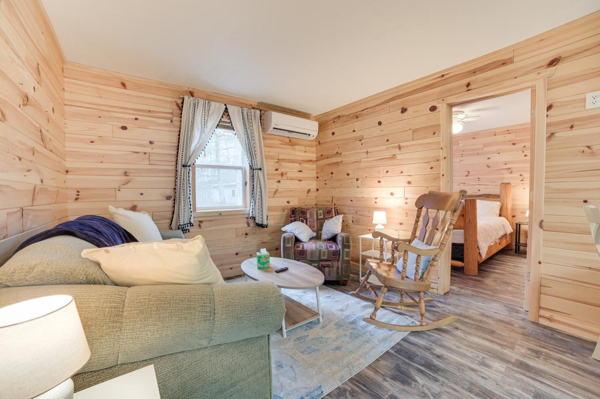 Scenic Evans Hideaway Steps To Lake Huron! Oscoda 외부 사진