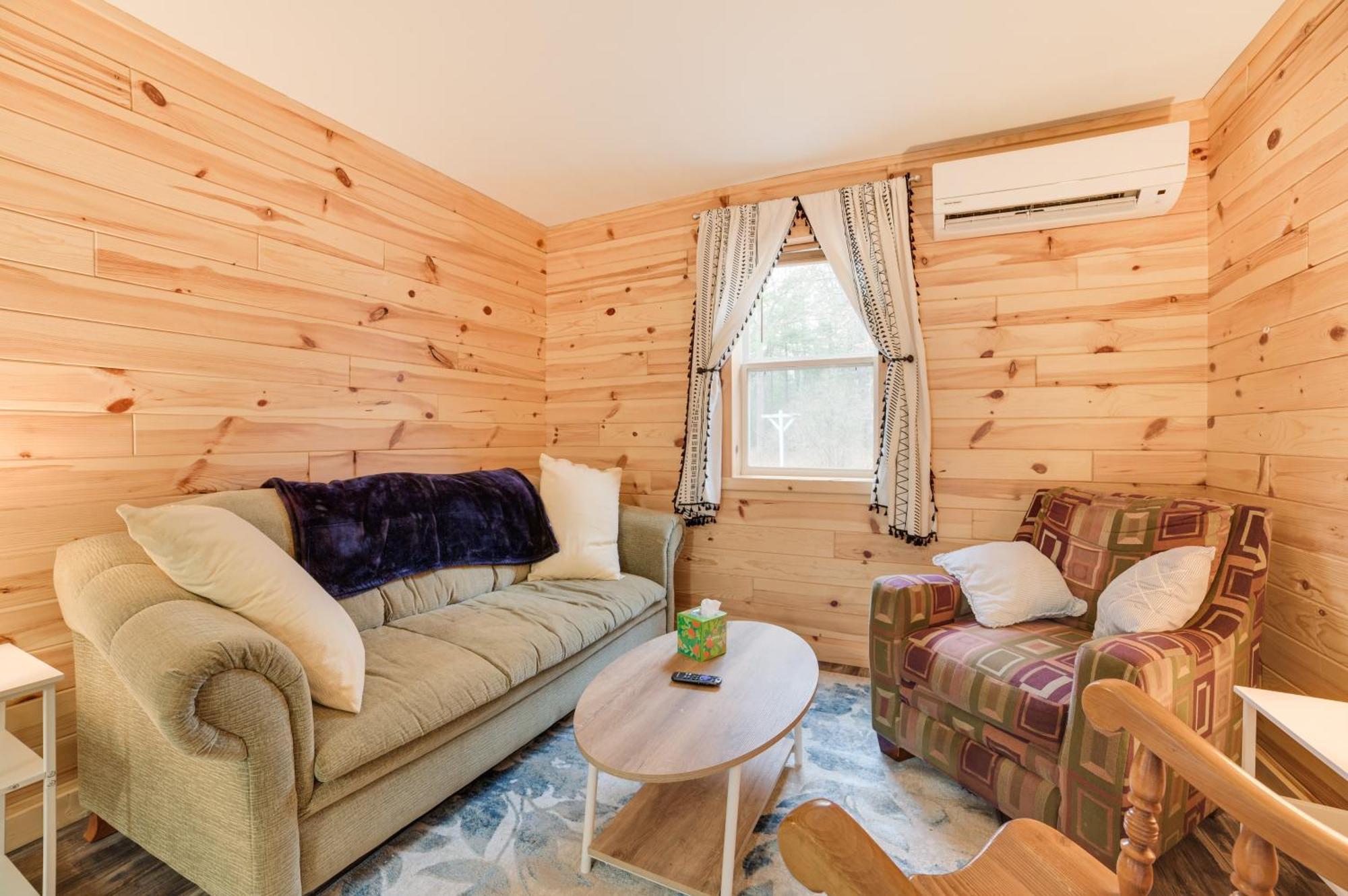 Scenic Evans Hideaway Steps To Lake Huron! Oscoda 외부 사진